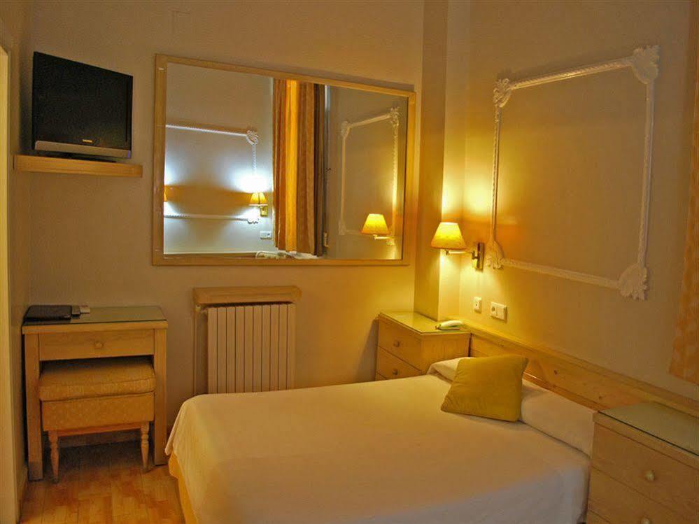Hotel Celimar Sitges Exterior foto